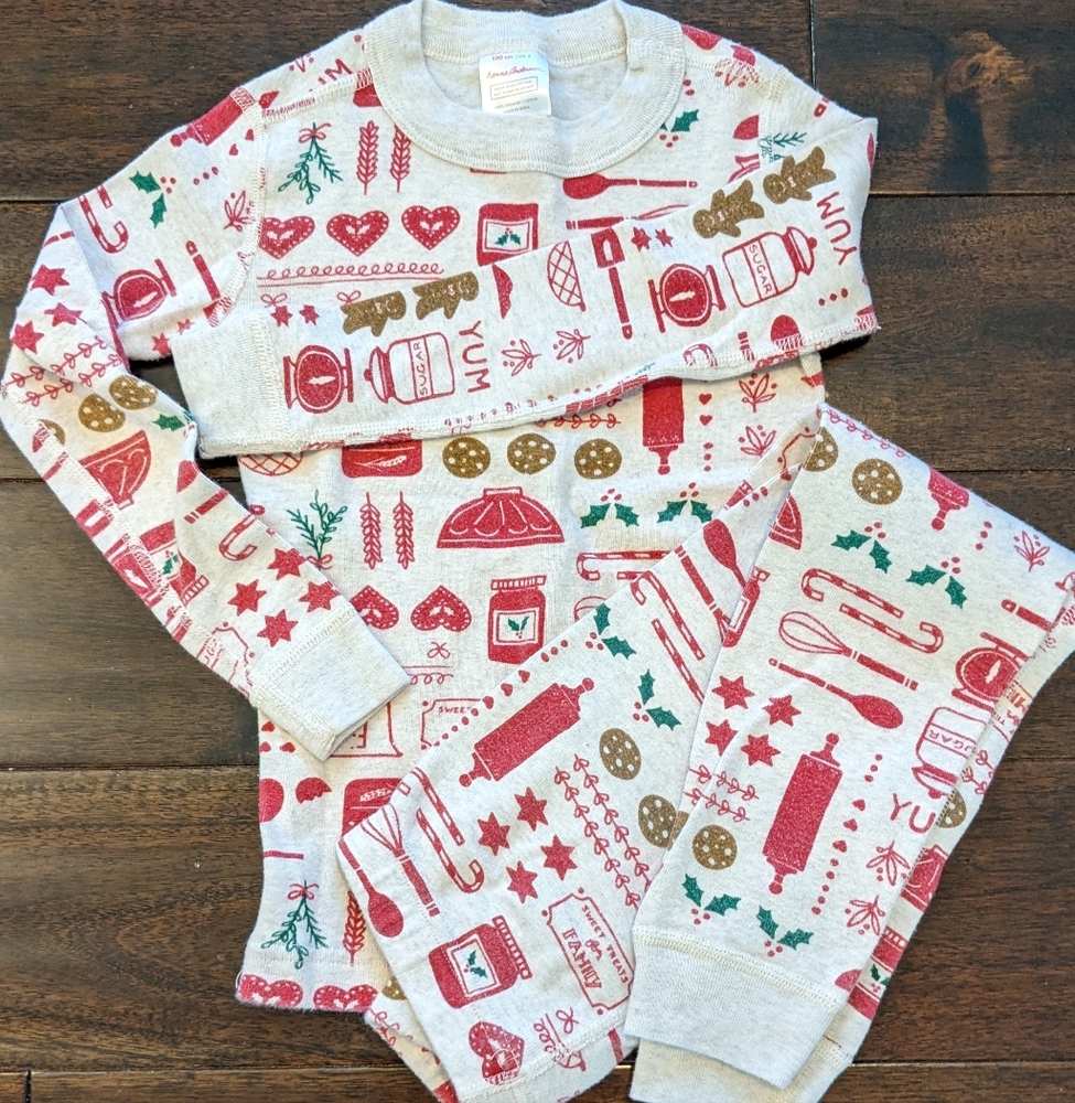 Hanna Andersson Christmas PJ set, Size 4